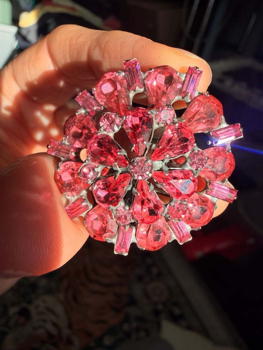 Vintage Pink Fuchsia Rhinestone Flower Sunburst Brooch Pin Patent Number 967965